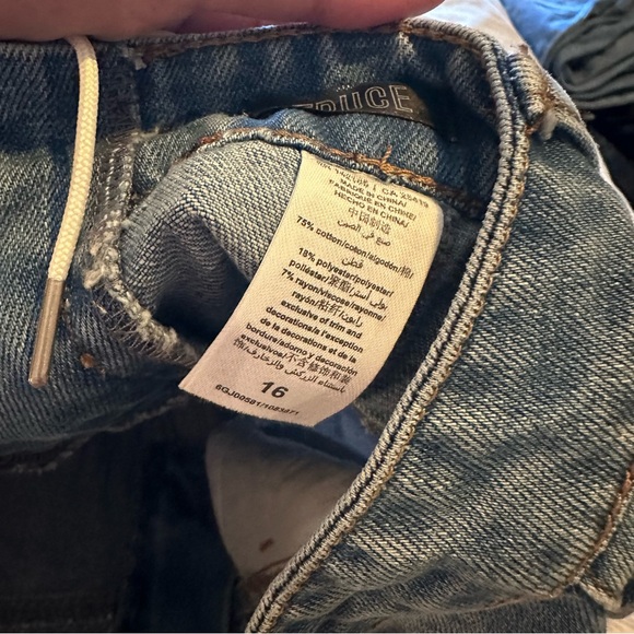 Truce Lace Up Denim Shorts - Picture 3 of 3